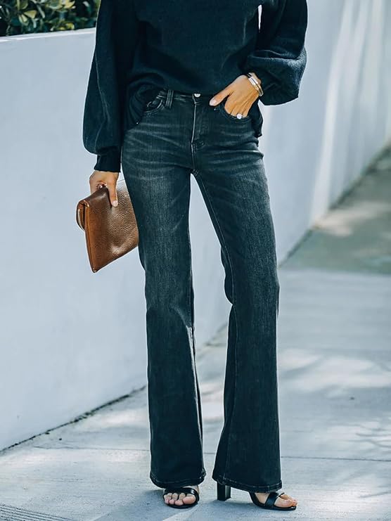 The Timeless Appeal: Bootcut Jeans for Women插图2