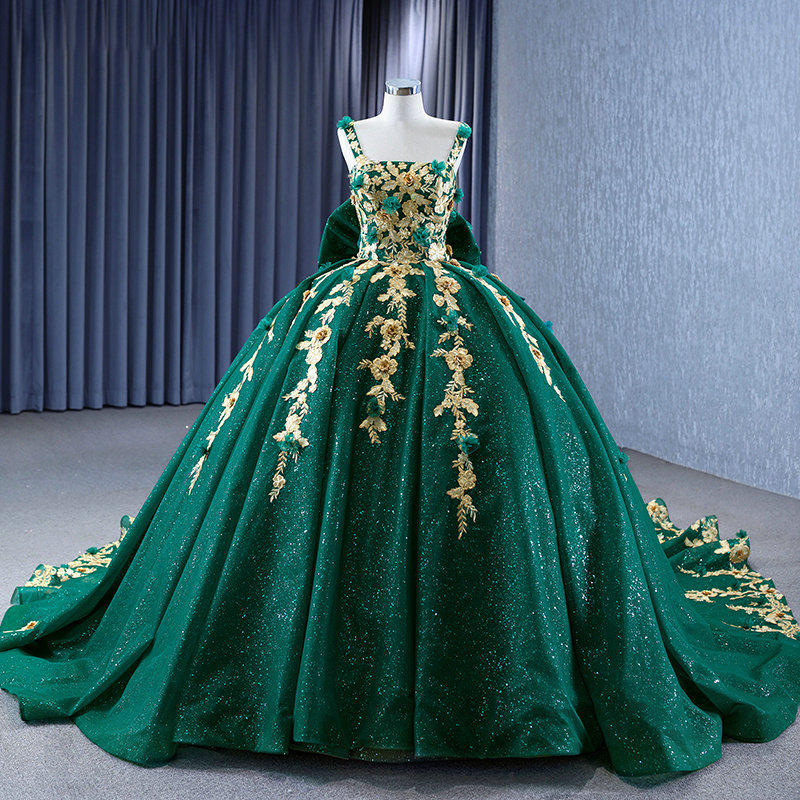 emerald green dress